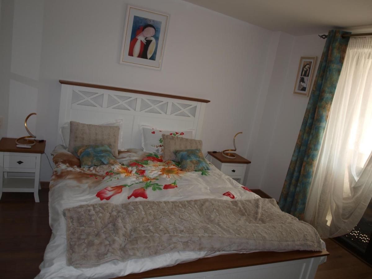 Amavera Apartment Târgu Jiu Εξωτερικό φωτογραφία