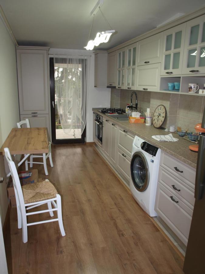 Amavera Apartment Târgu Jiu Εξωτερικό φωτογραφία
