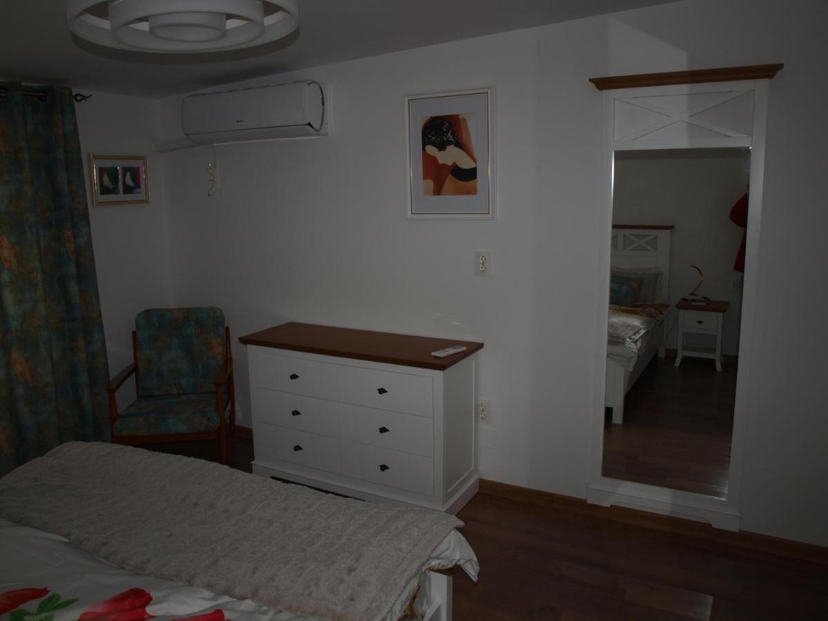 Amavera Apartment Târgu Jiu Εξωτερικό φωτογραφία